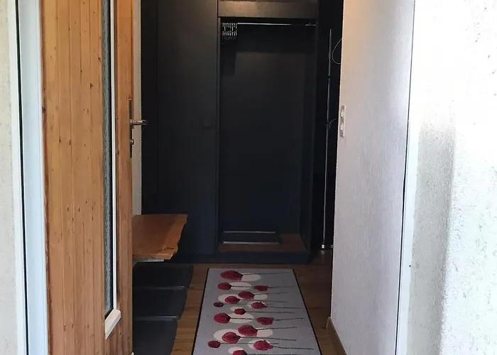 Beautiful 2 In A Location גרינדלוולד