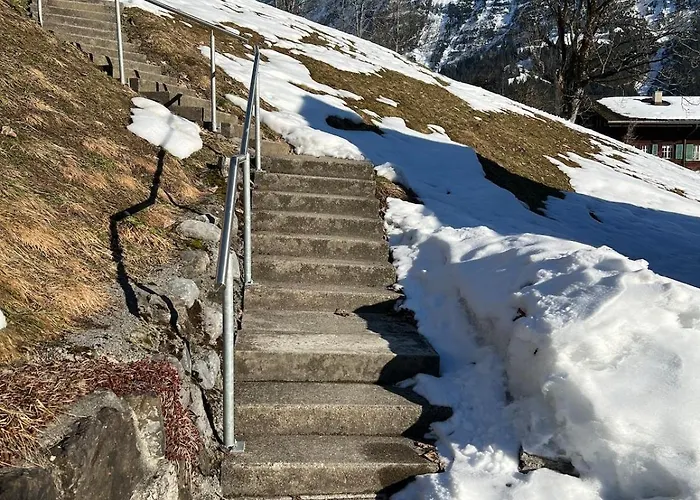 Beautiful 2 In A Location גרינדלוולד